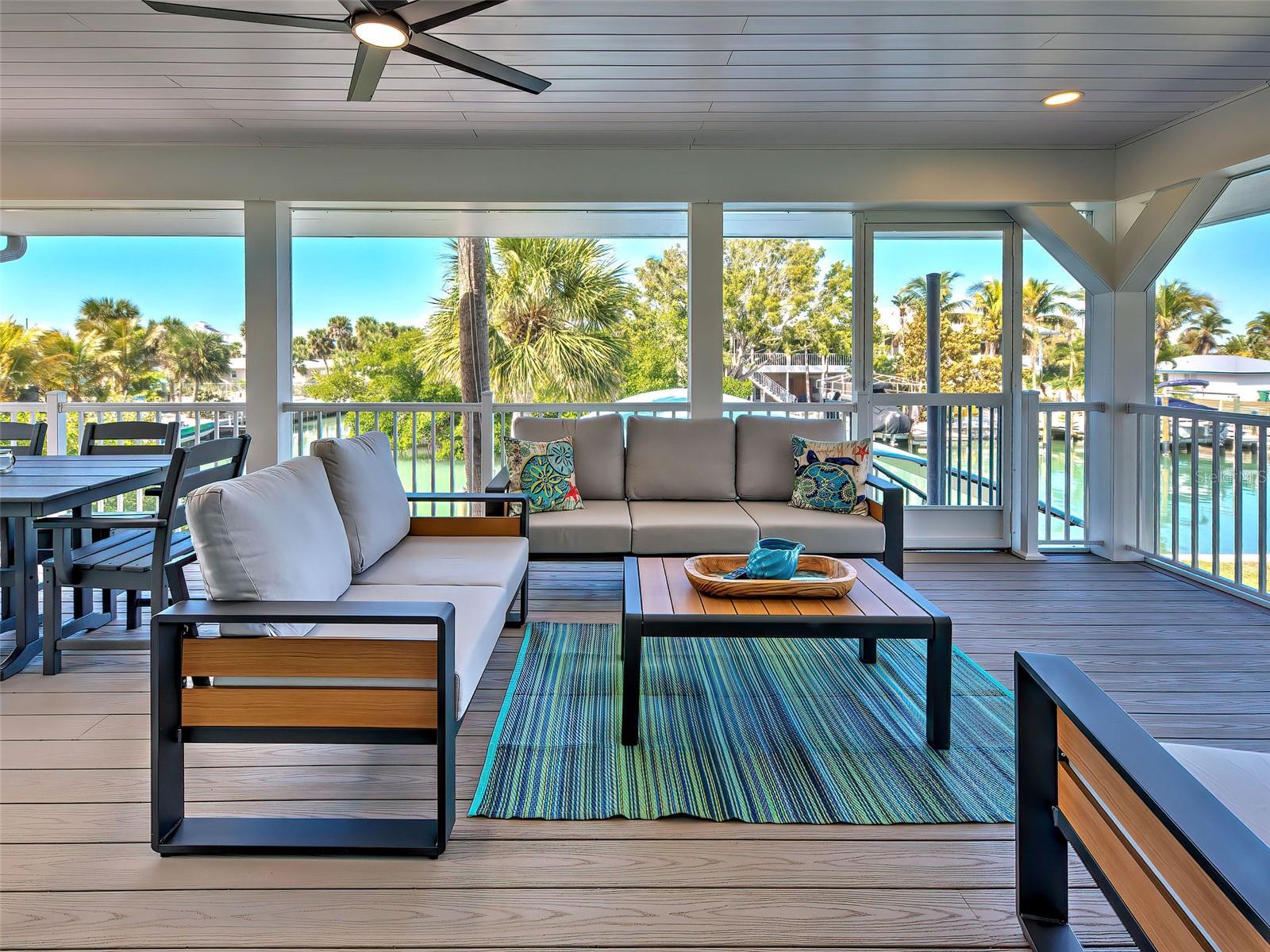 Listing photo id 25 for 120 Mockingbird Lane