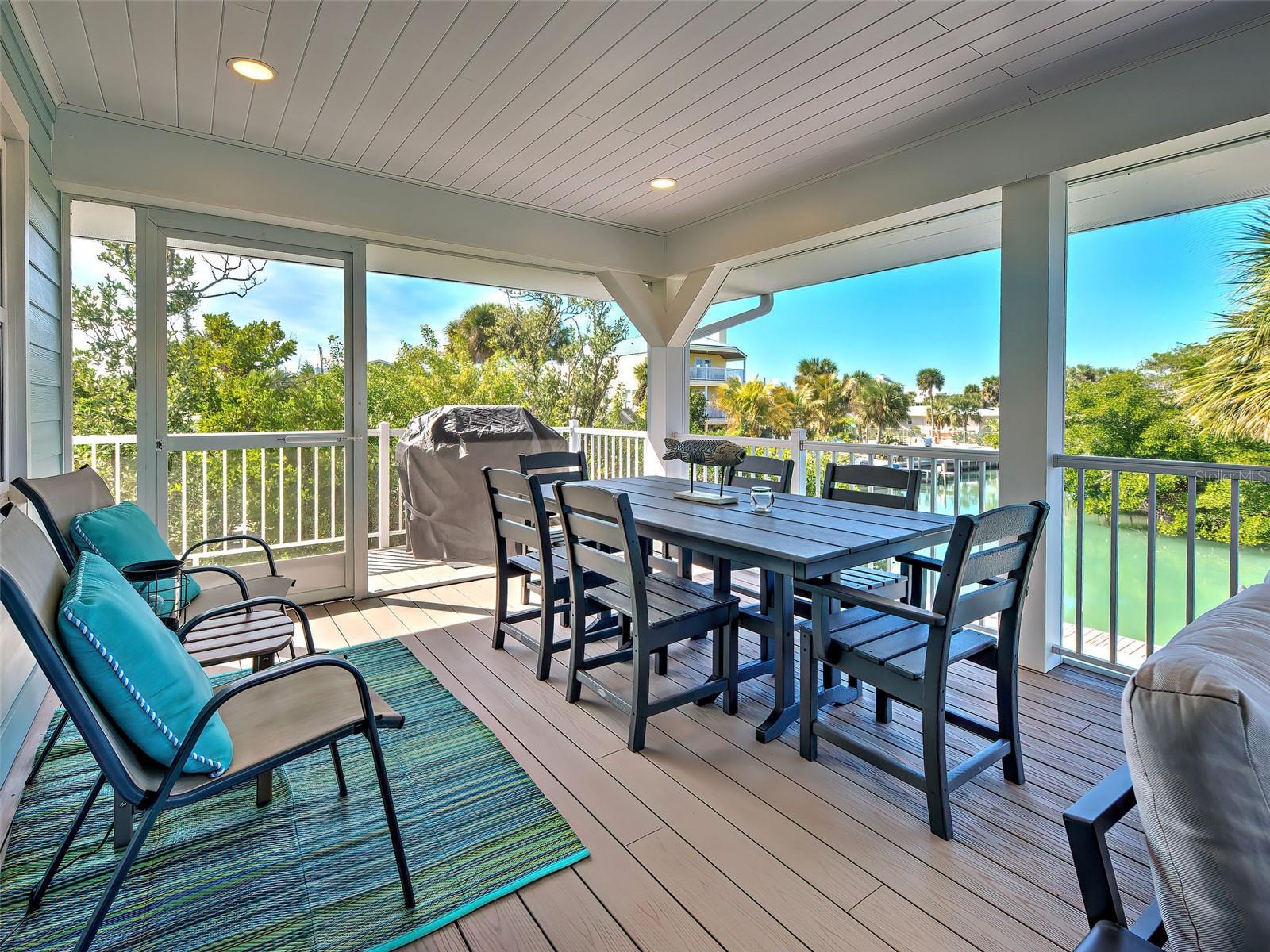 Listing photo id 26 for 120 Mockingbird Lane