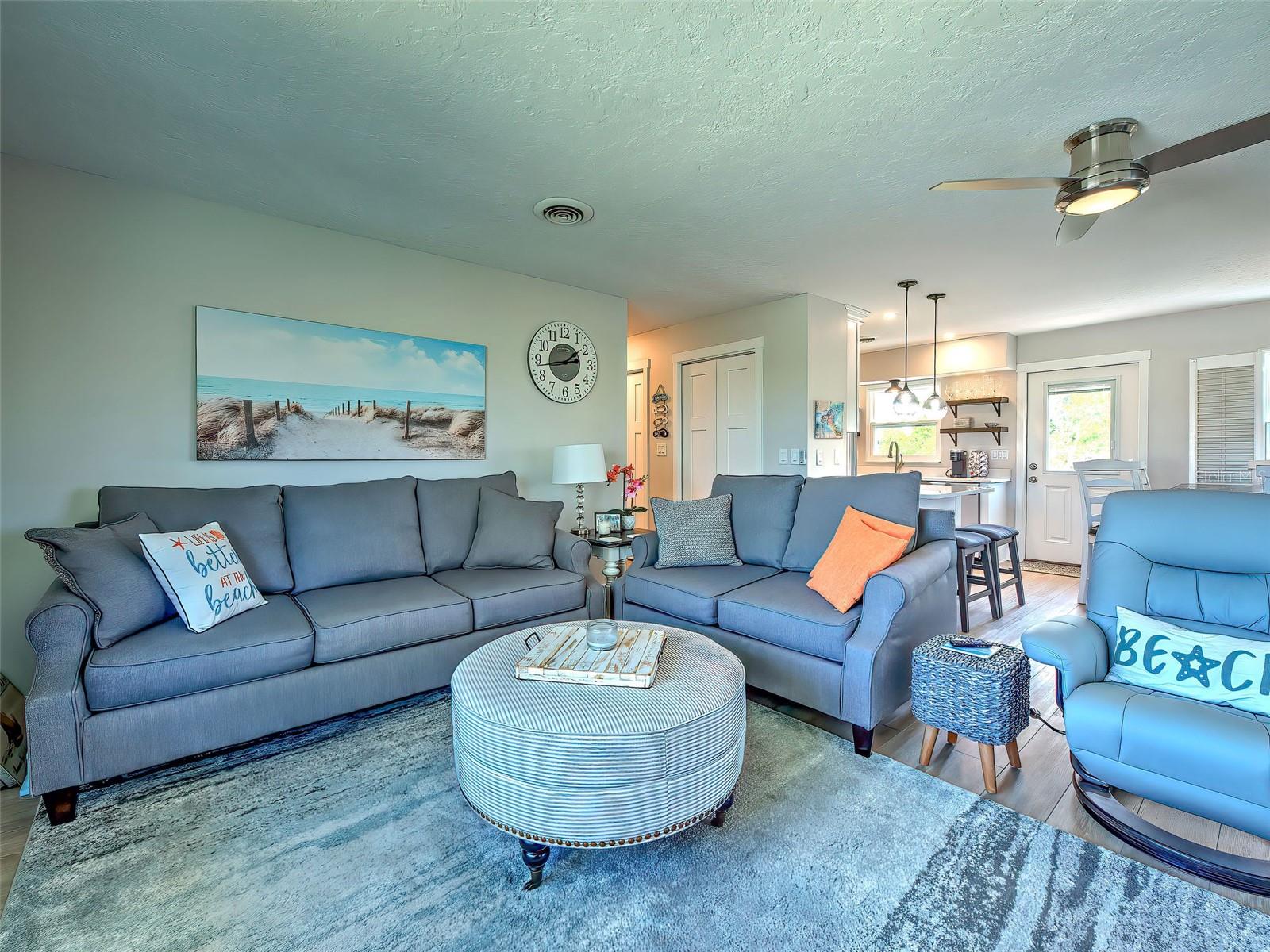 Listing photo id 33 for 120 Mockingbird Lane