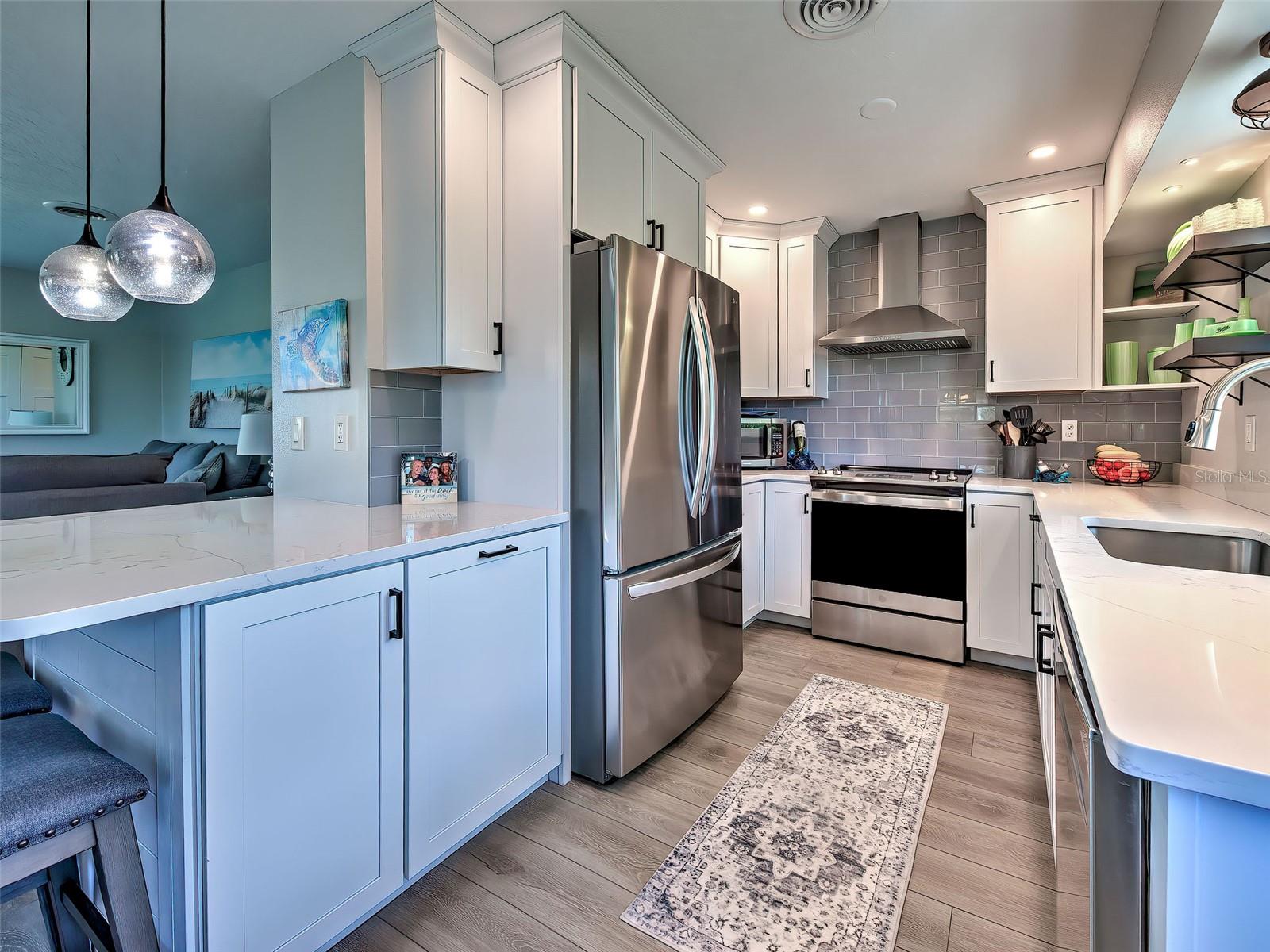 Listing photo id 40 for 120 Mockingbird Lane