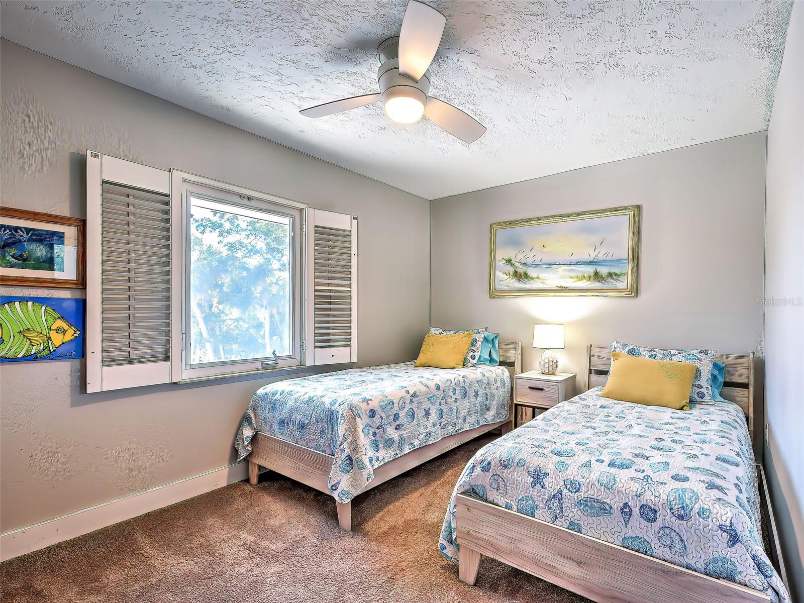 Listing photo id 48 for 120 Mockingbird Lane