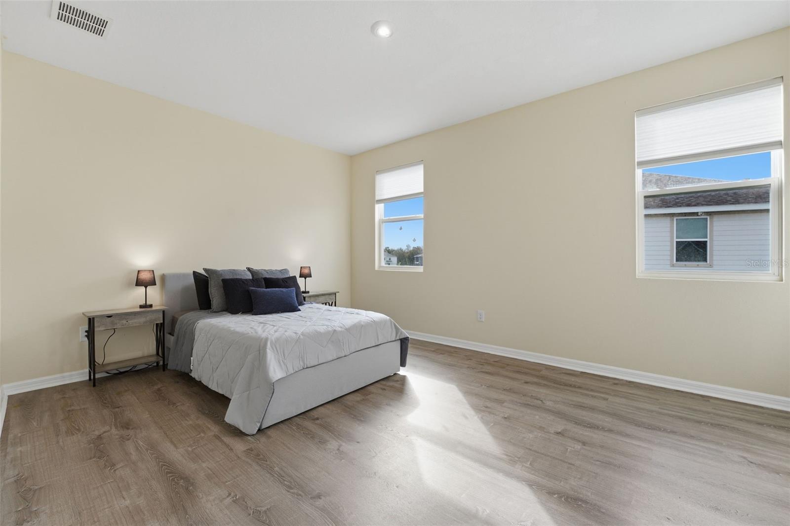 Image 24 of 33 For 1770 Woodleaf Hammock Court