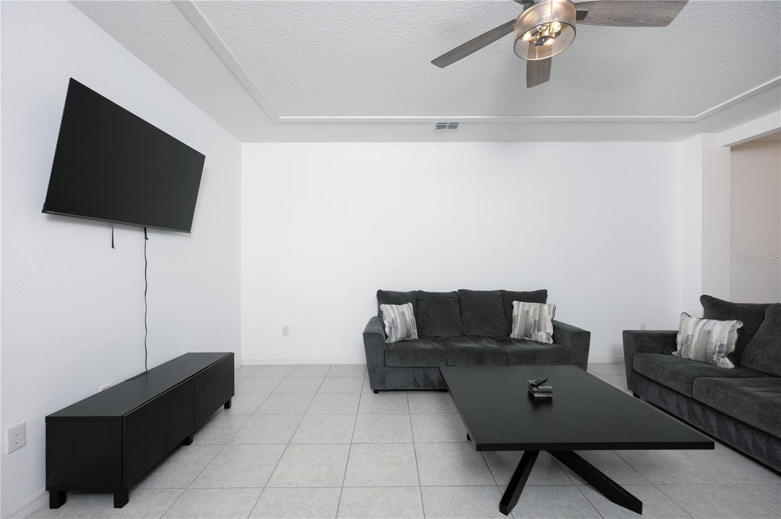 Image 13 of 35 For 6256 Camino Drive