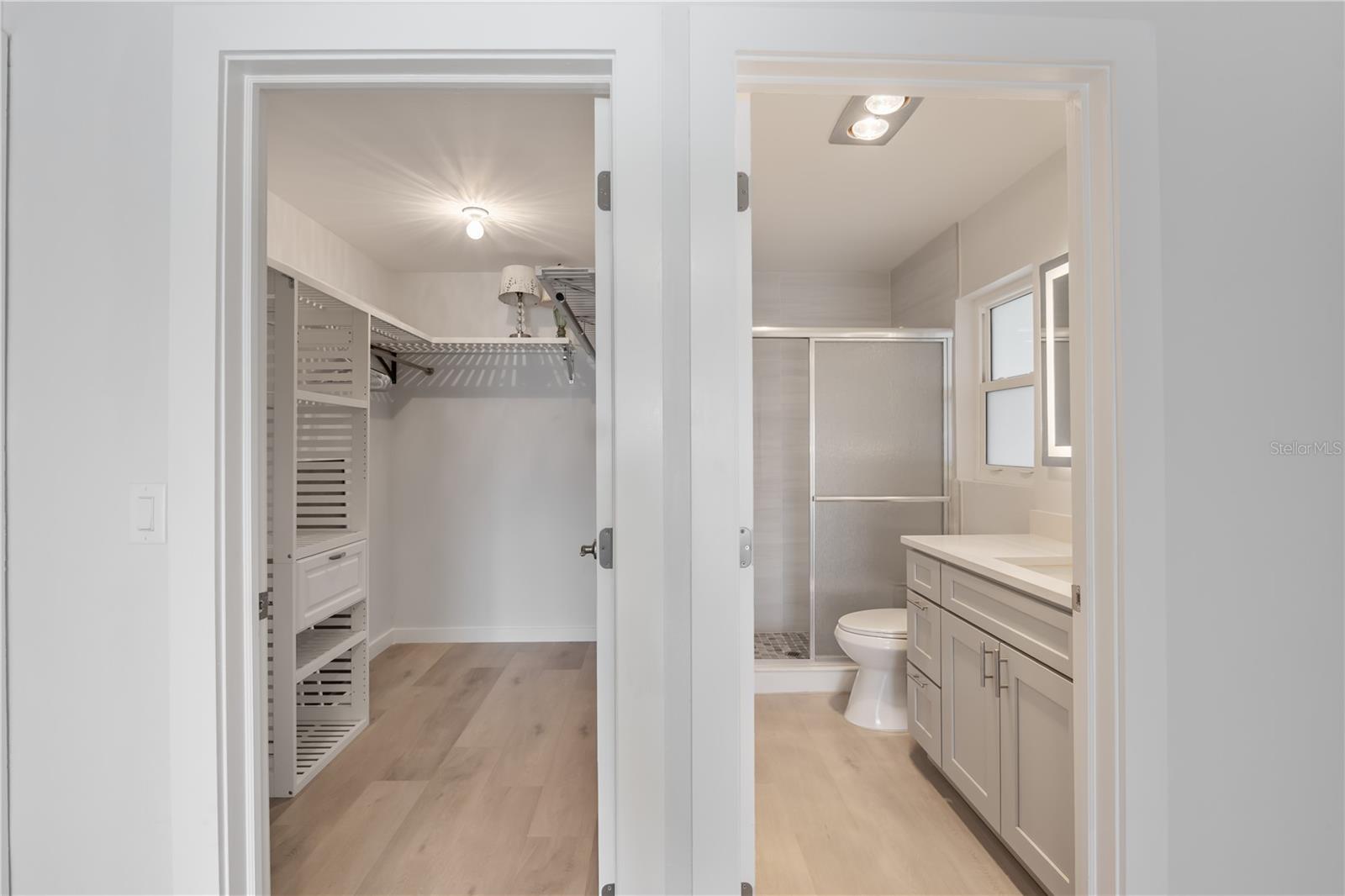 Image 30 of 60 For 825 White Cap Circle 4