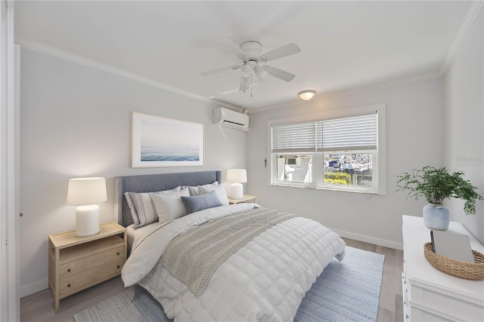 Image 35 of 60 For 825 White Cap Circle 4