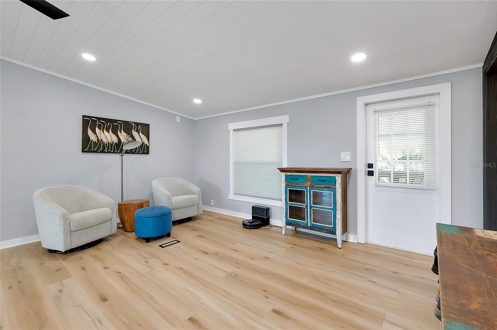 Image 12 of 68 For 408 Hatchett Creek Road