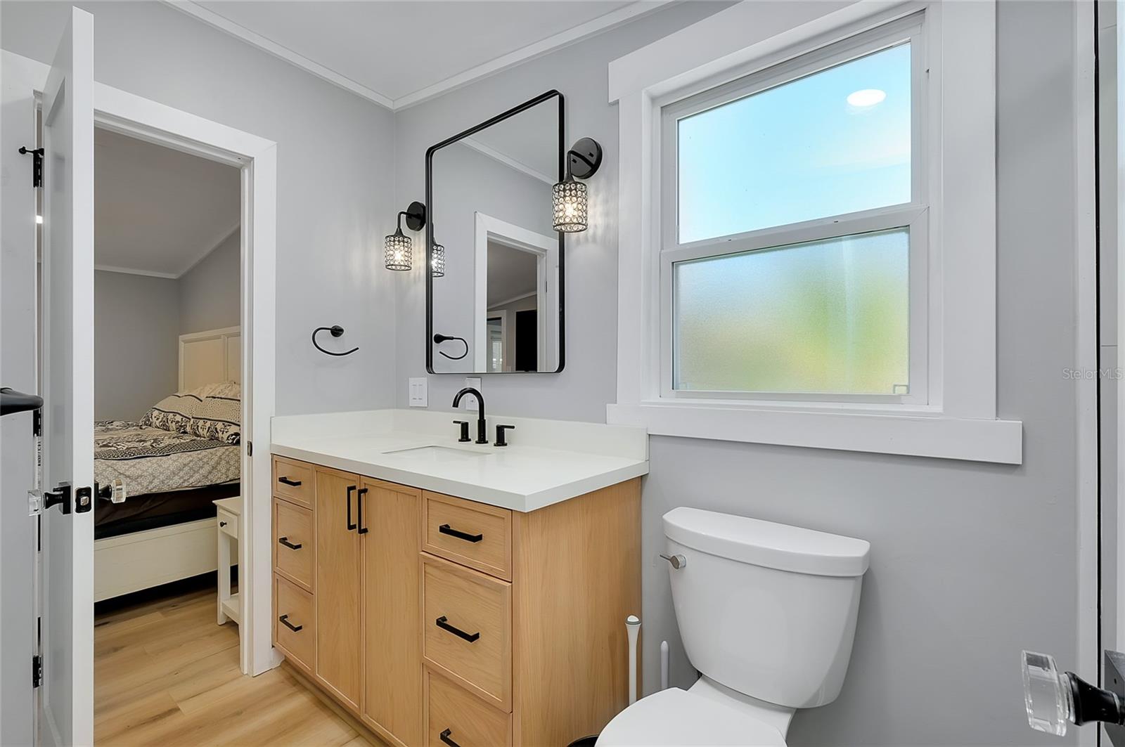 Image 23 of 68 For 408 Hatchett Creek Road