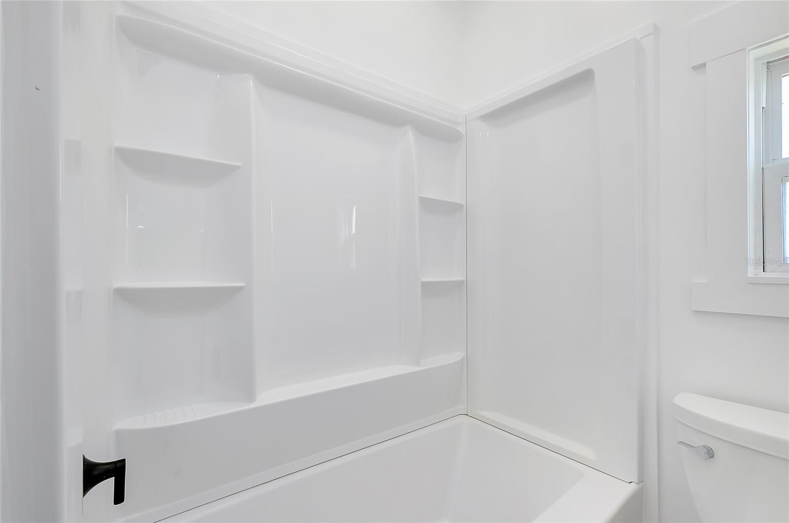 Image 27 of 68 For 408 Hatchett Creek Road