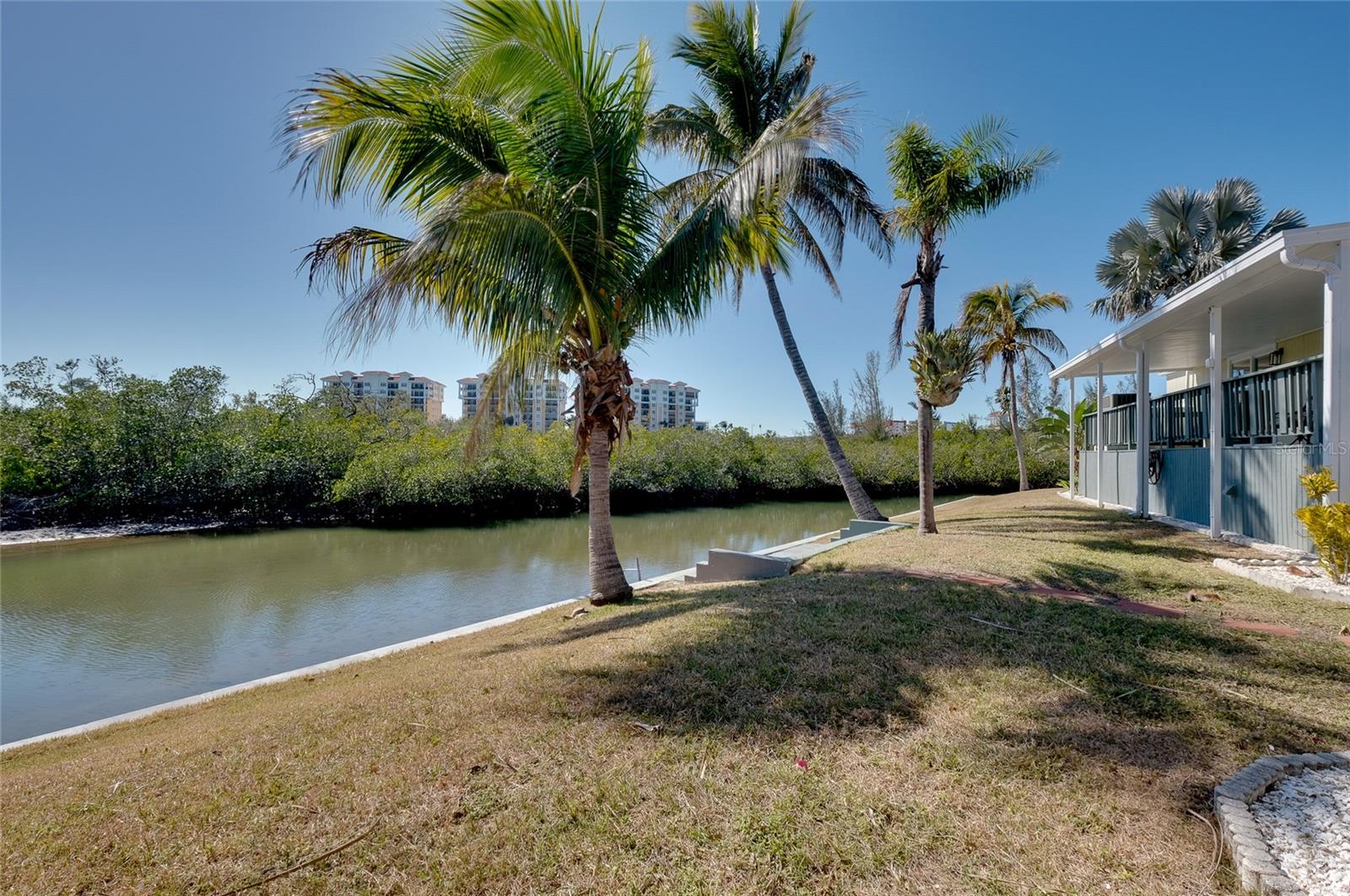 Image 43 of 68 For 408 Hatchett Creek Road