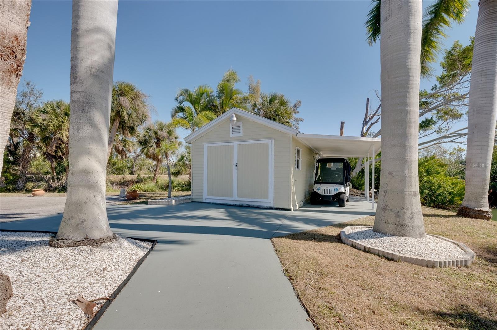 Image 46 of 68 For 408 Hatchett Creek Road