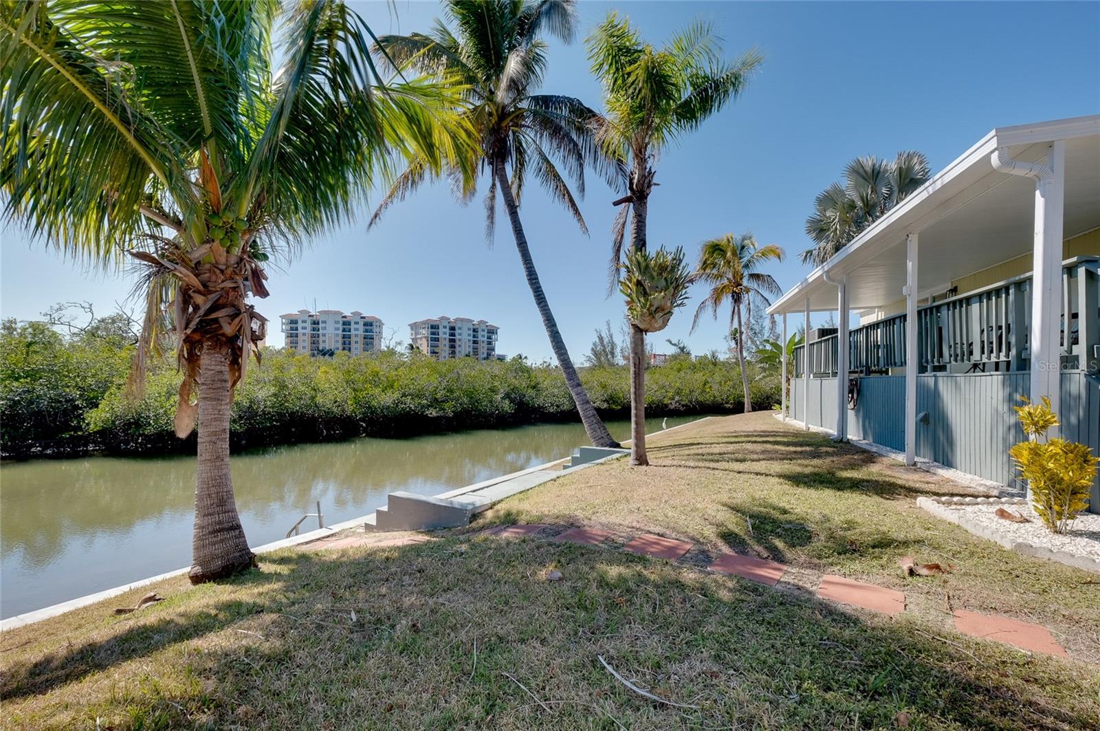 Image 47 of 68 For 408 Hatchett Creek Road