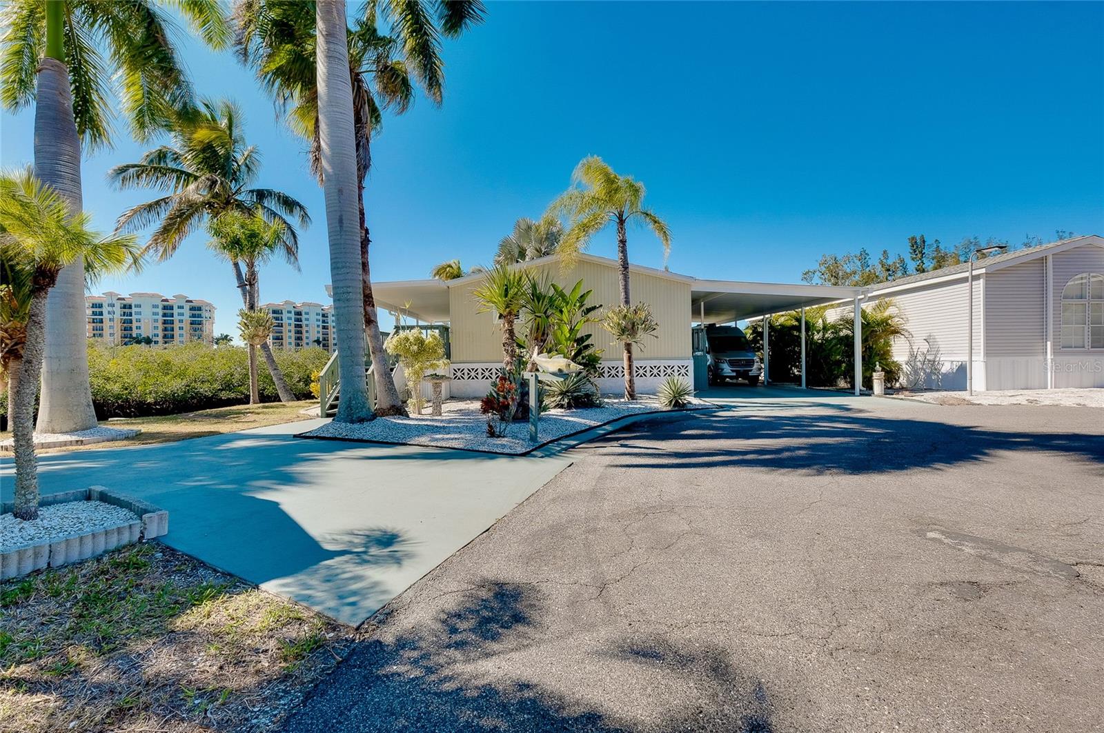 Image 51 of 68 For 408 Hatchett Creek Road