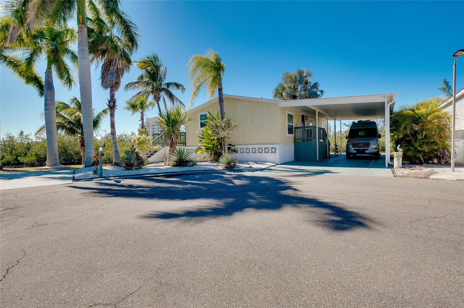 Image 62 of 68 For 408 Hatchett Creek Road