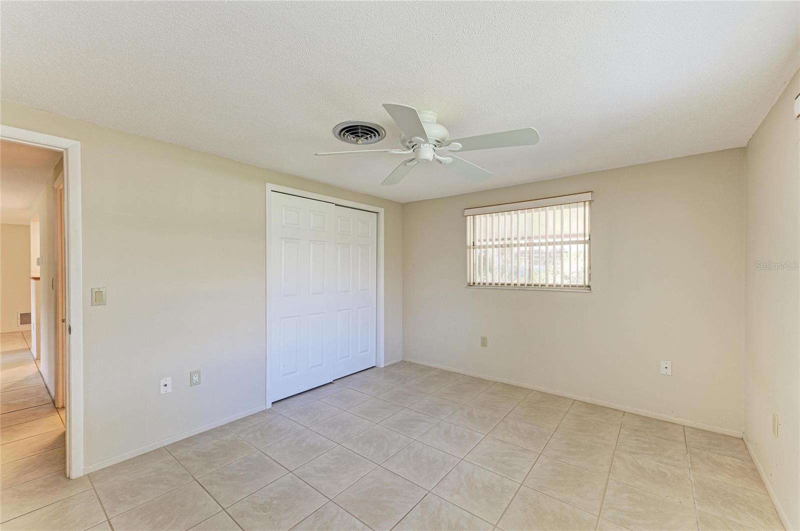 Image 30 of 64 For 460 Grant Road