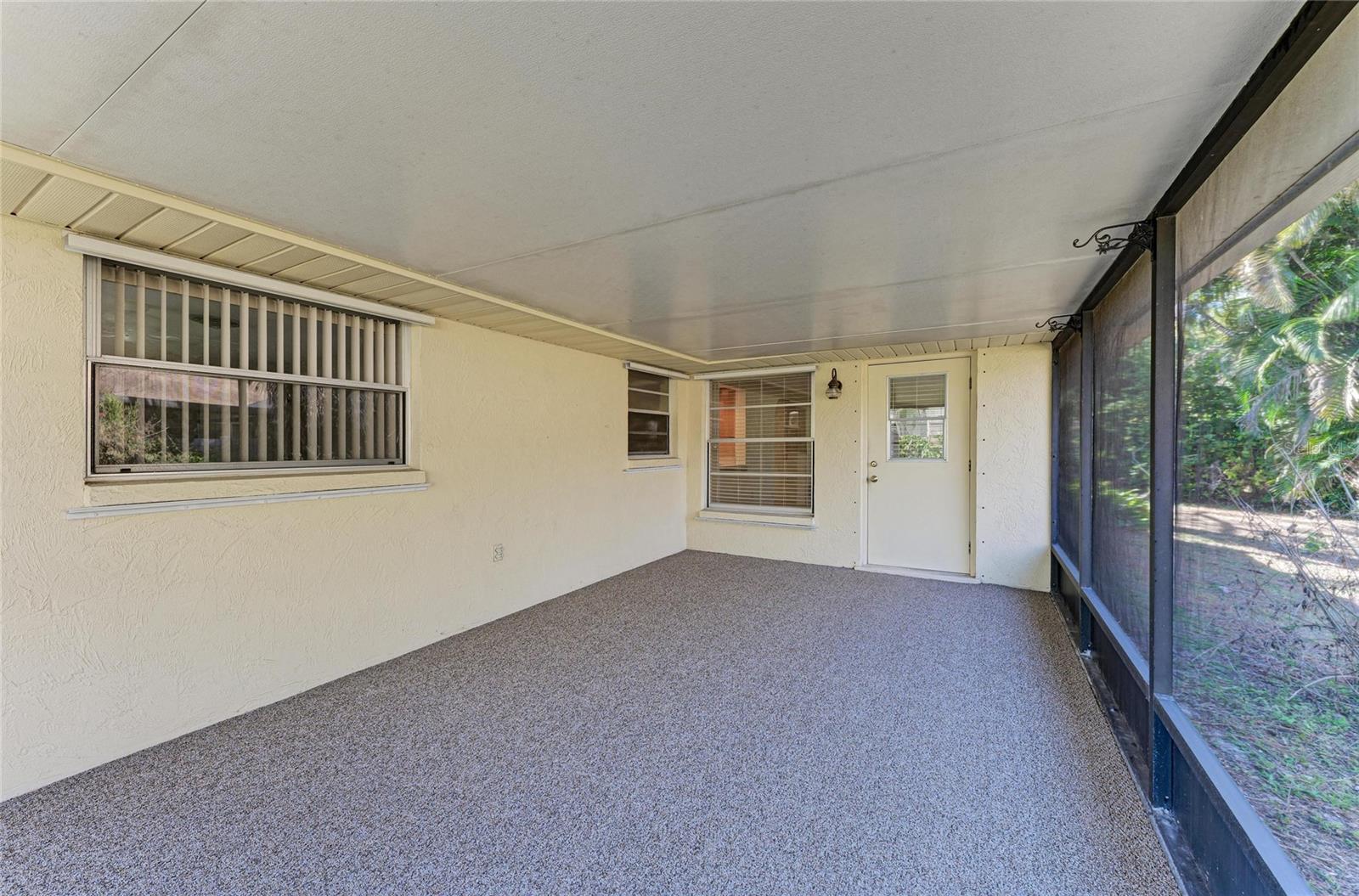 Image 36 of 64 For 460 Grant Road