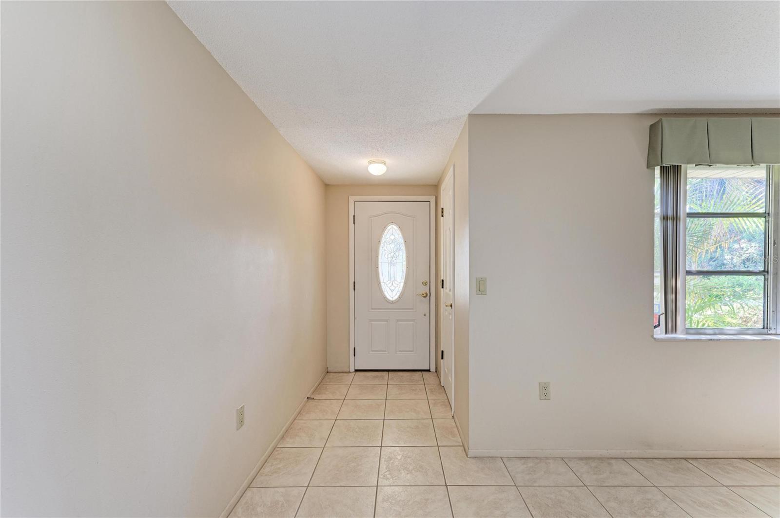 Image 7 of 64 For 460 Grant Road