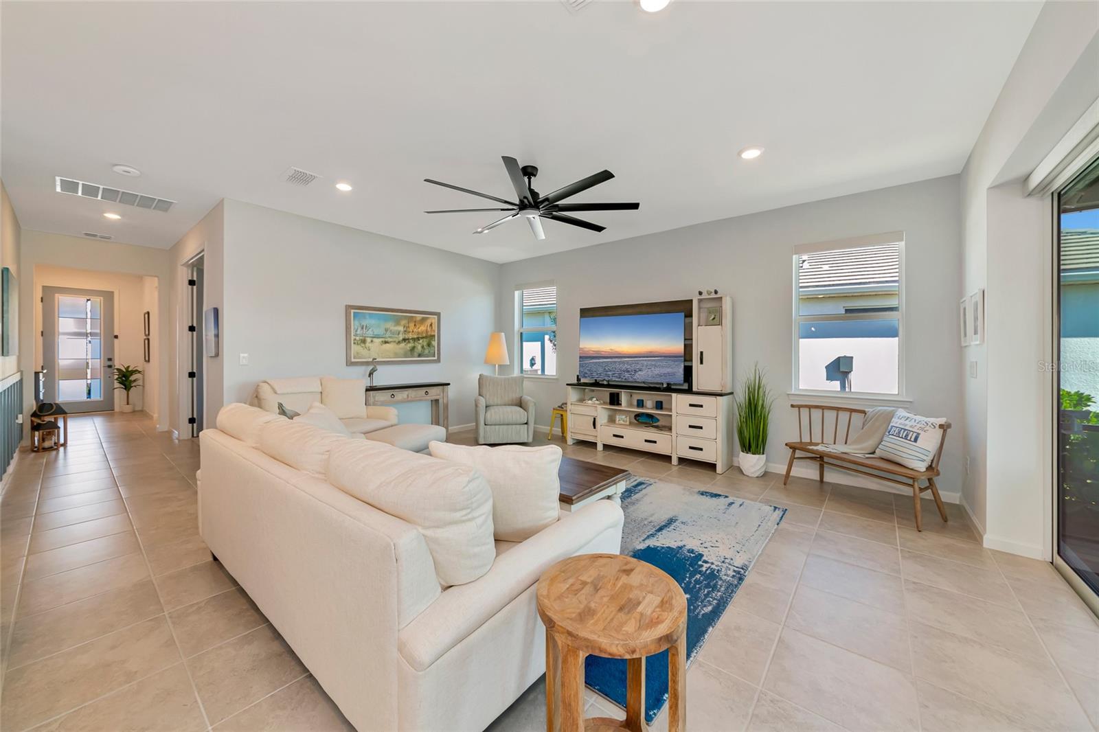 Image 15 of 74 For 10317 Sun Isle Drive