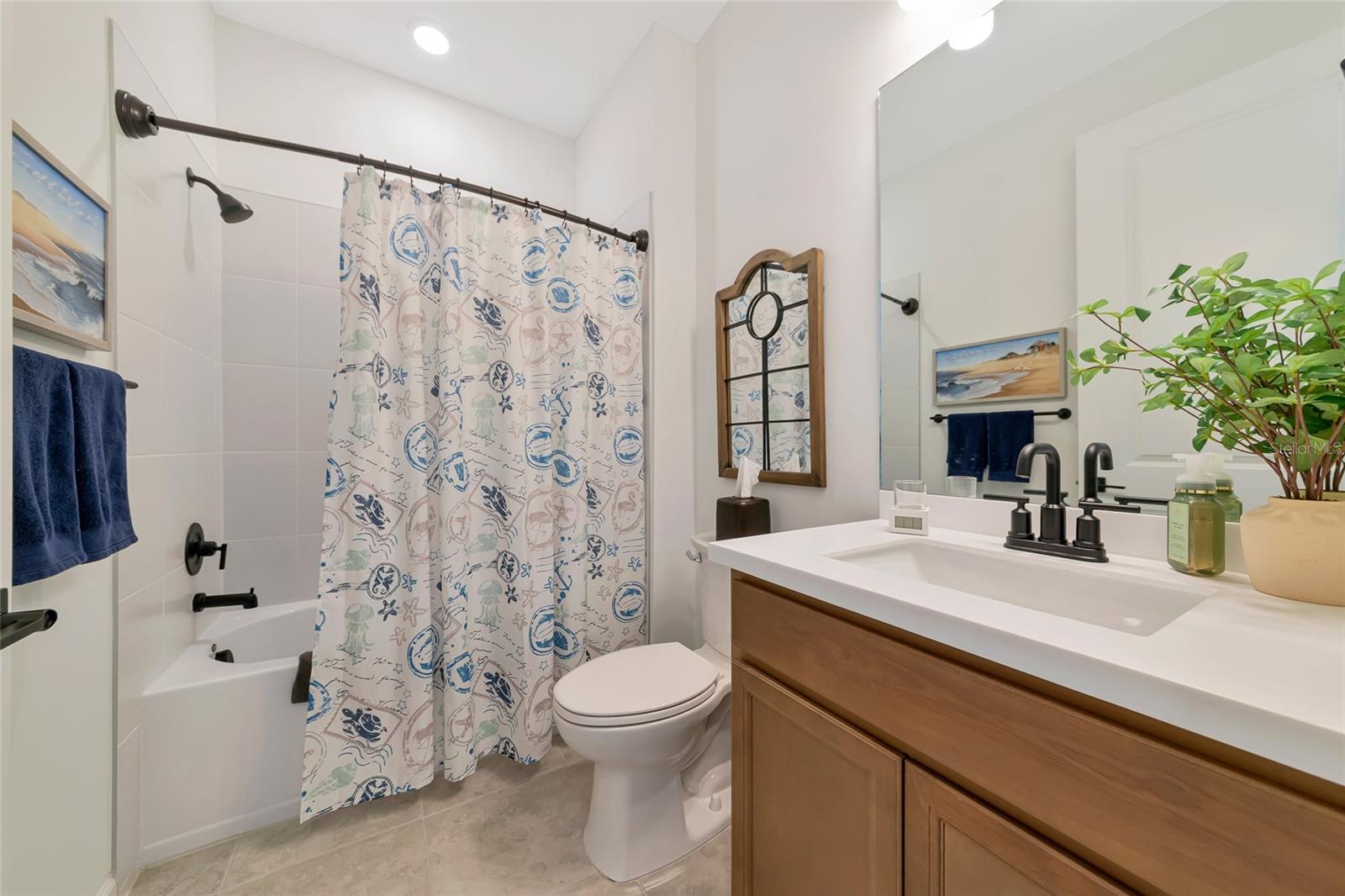 Image 32 of 74 For 10317 Sun Isle Drive