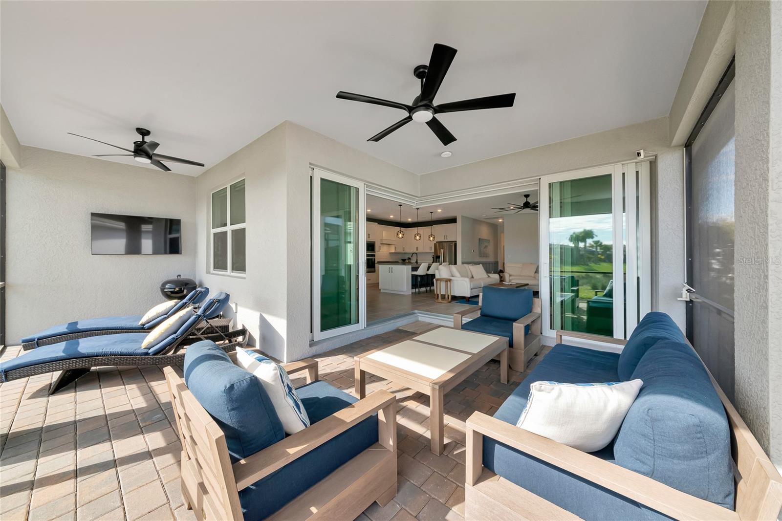 Image 36 of 74 For 10317 Sun Isle Drive