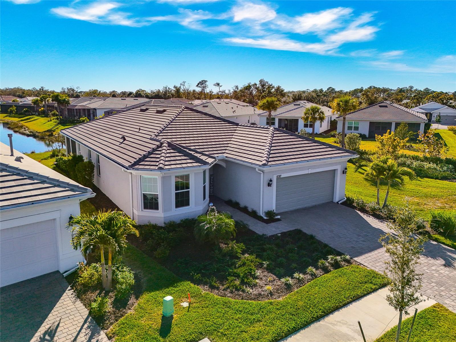 Image 51 of 74 For 10317 Sun Isle Drive