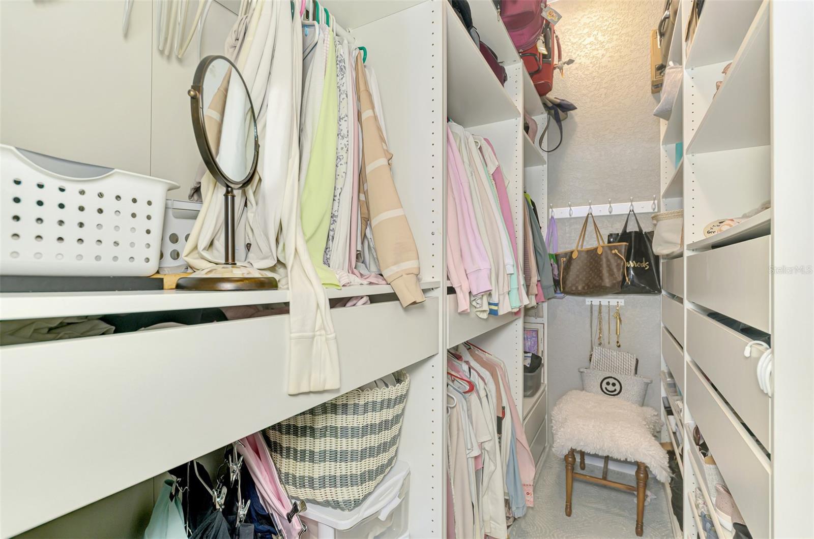 Image 35 of 59 For 1771 Fountain View Circle