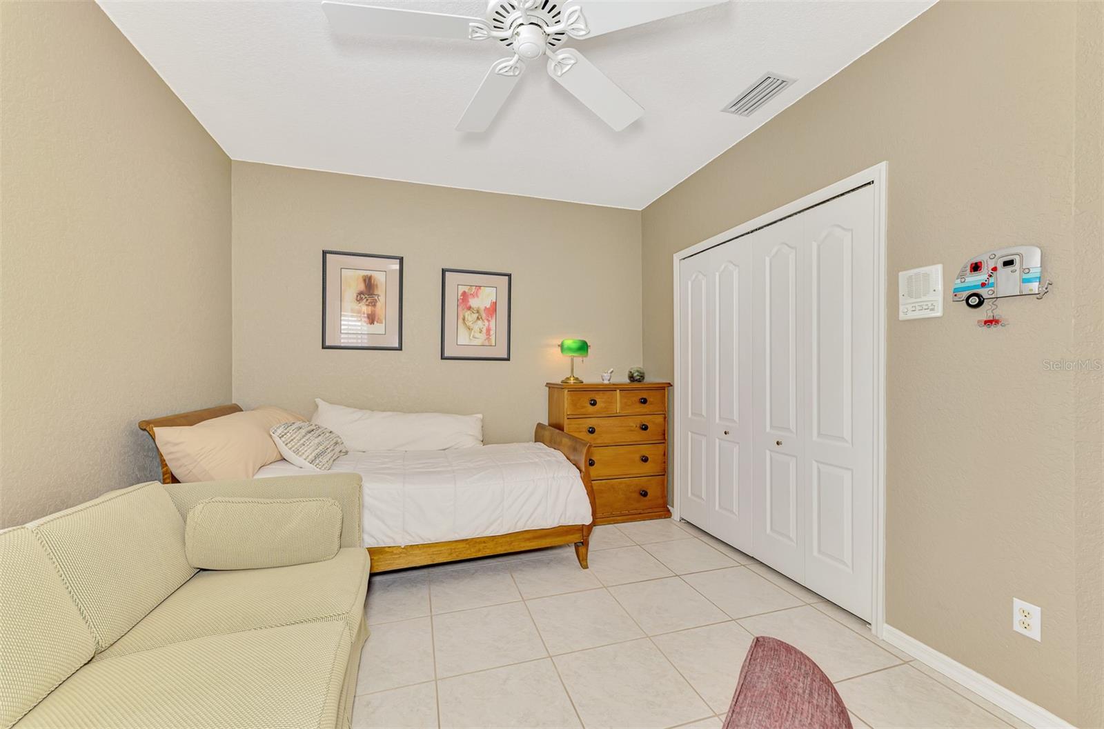 Image 38 of 59 For 1771 Fountain View Circle