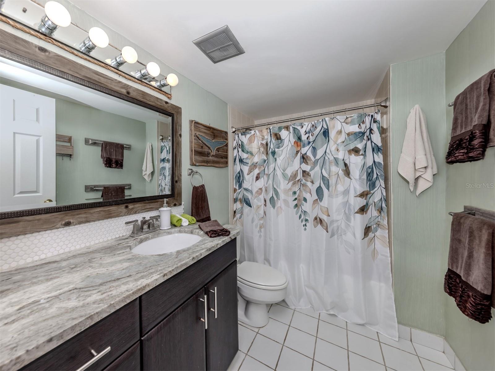 Image 12 of 59 For 500 Park Boulevard 107