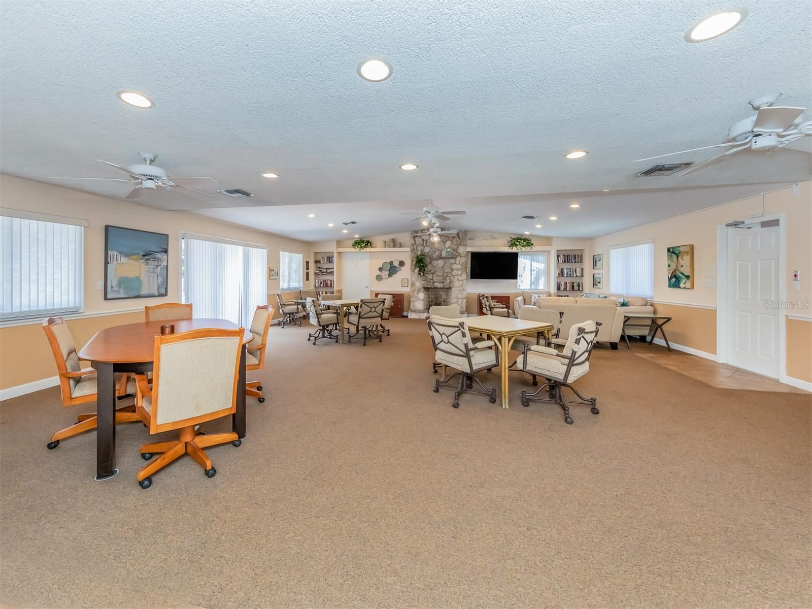 Image 44 of 59 For 500 Park Boulevard 107