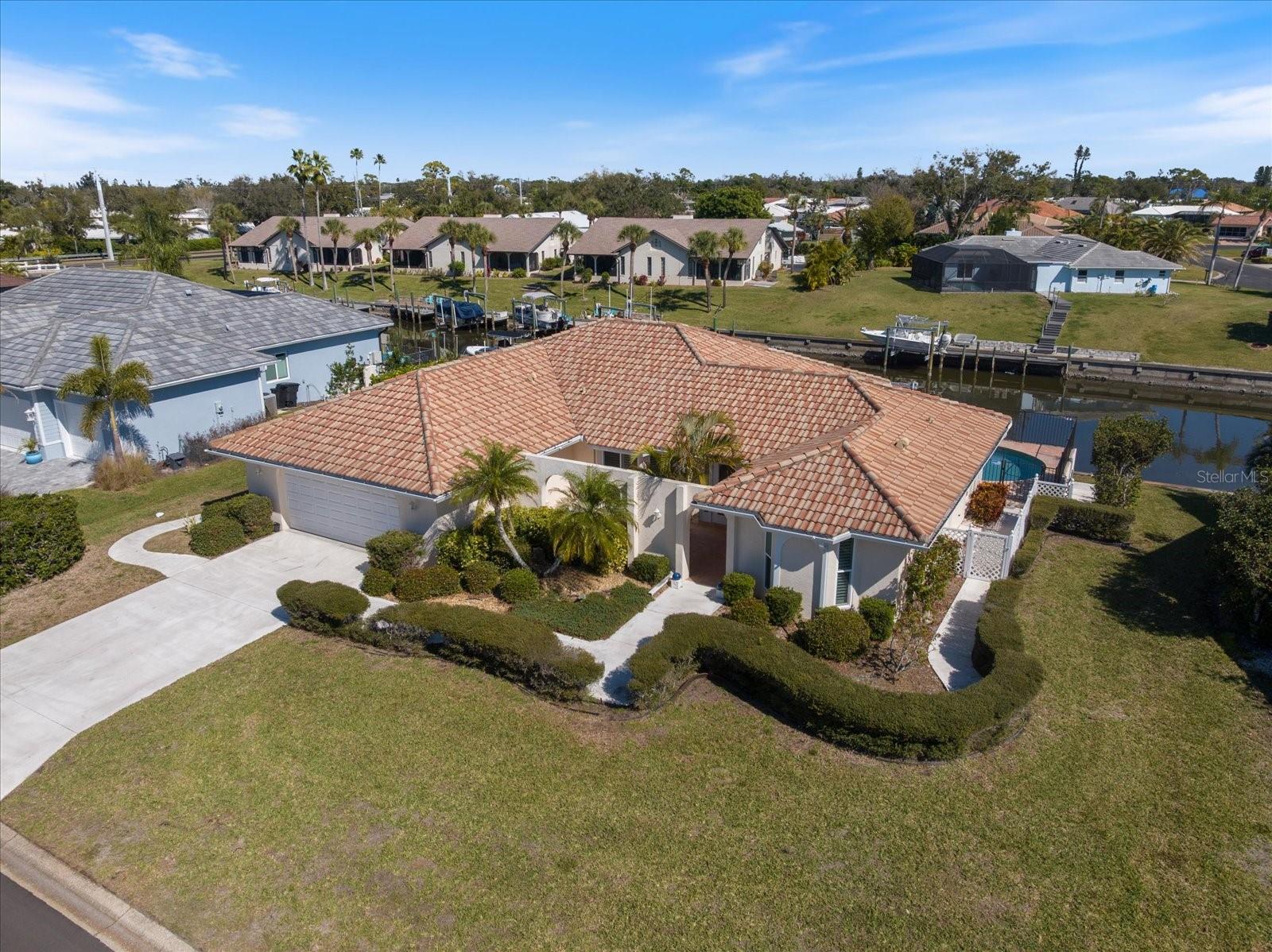 Image 43 of 48 For 367 Ardenwood Drive