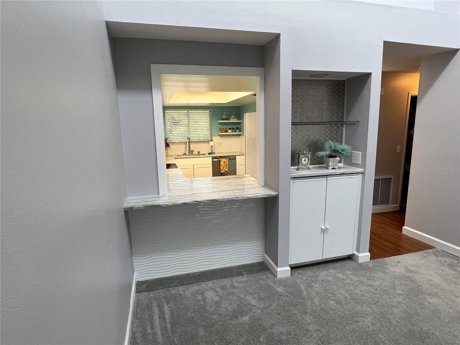 Image 8 of 16 For 259 Fenwick Drive 34