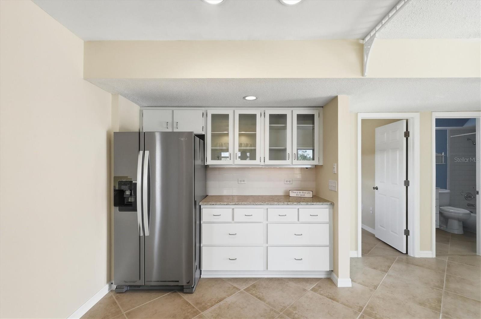 Image 12 of 53 For 621 Fair Winds Drive 621