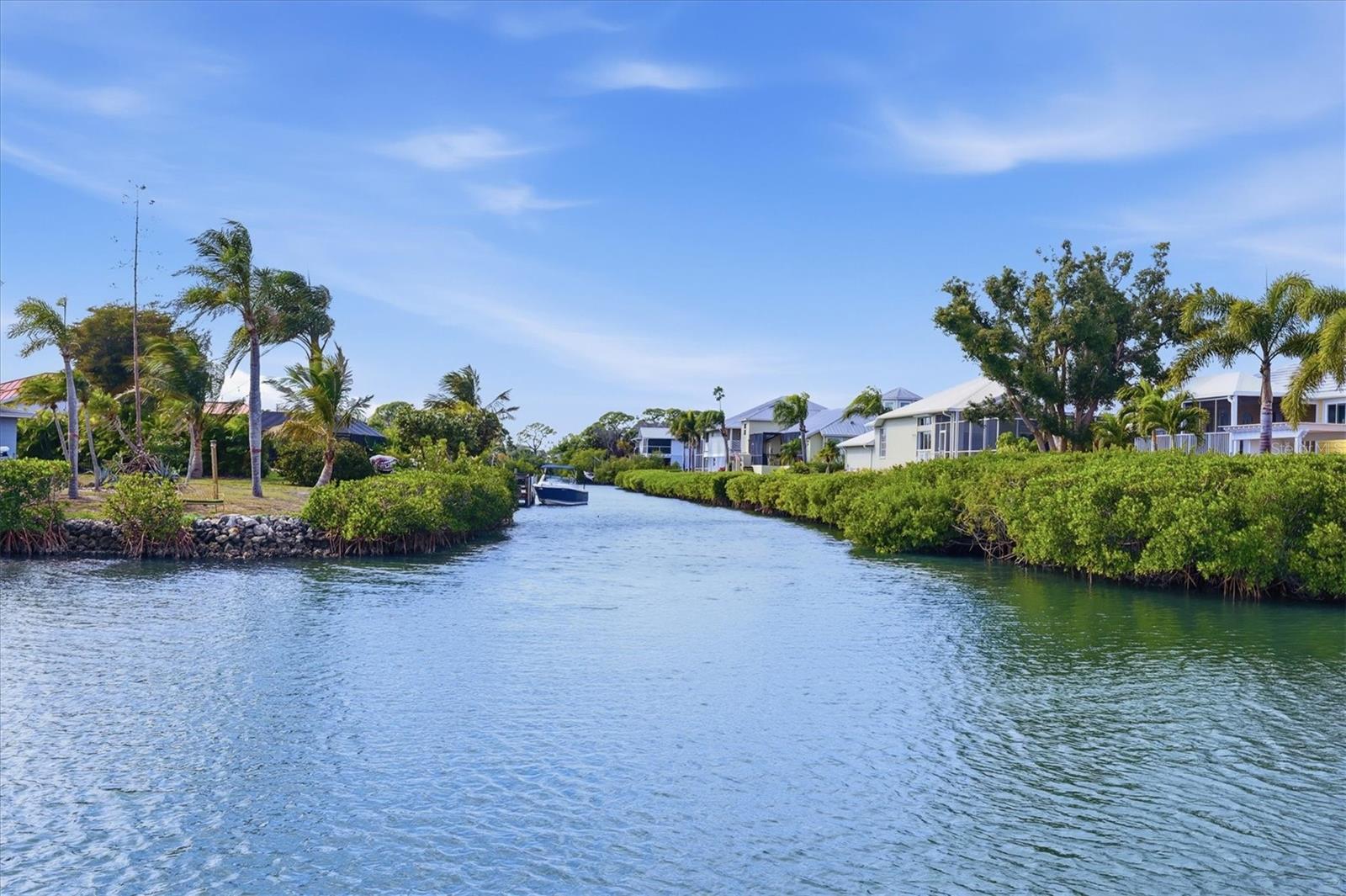 Image 33 of 53 For 621 Fair Winds Drive 621