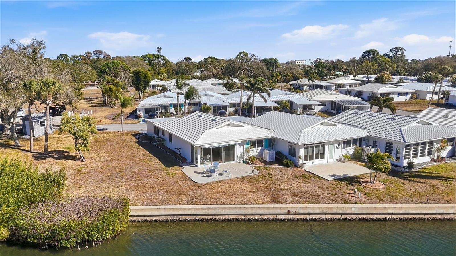 Image 35 of 53 For 621 Fair Winds Drive 621