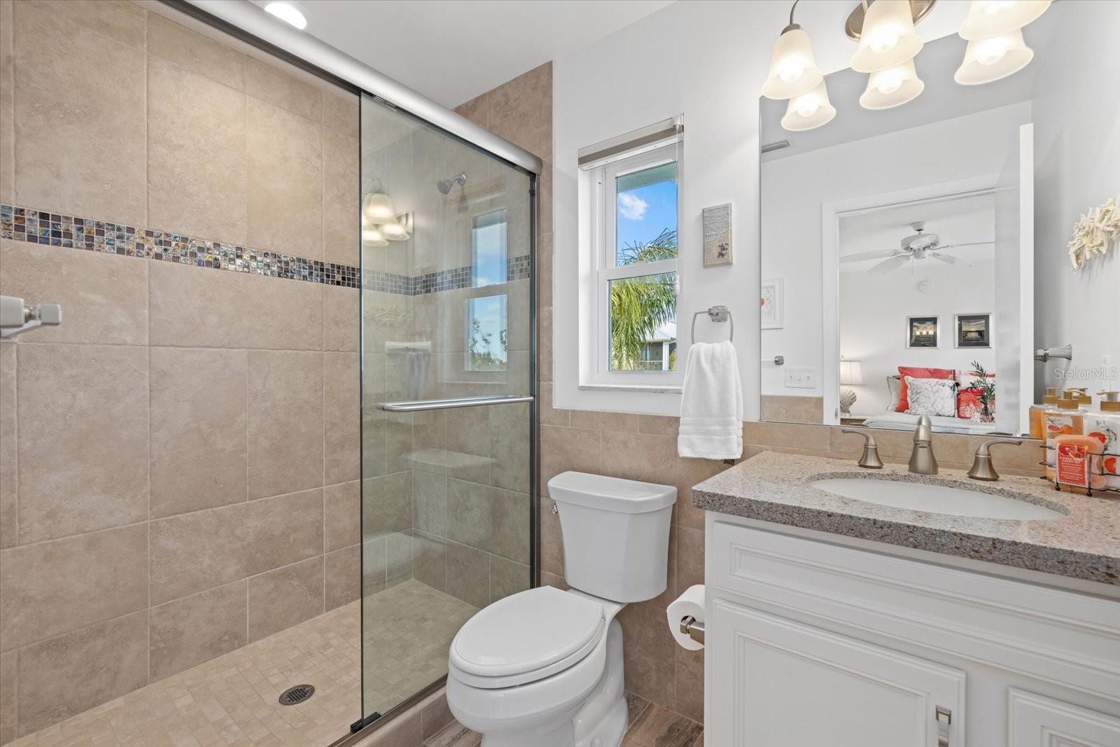 Image 32 of 73 For 611 Casey Key Road