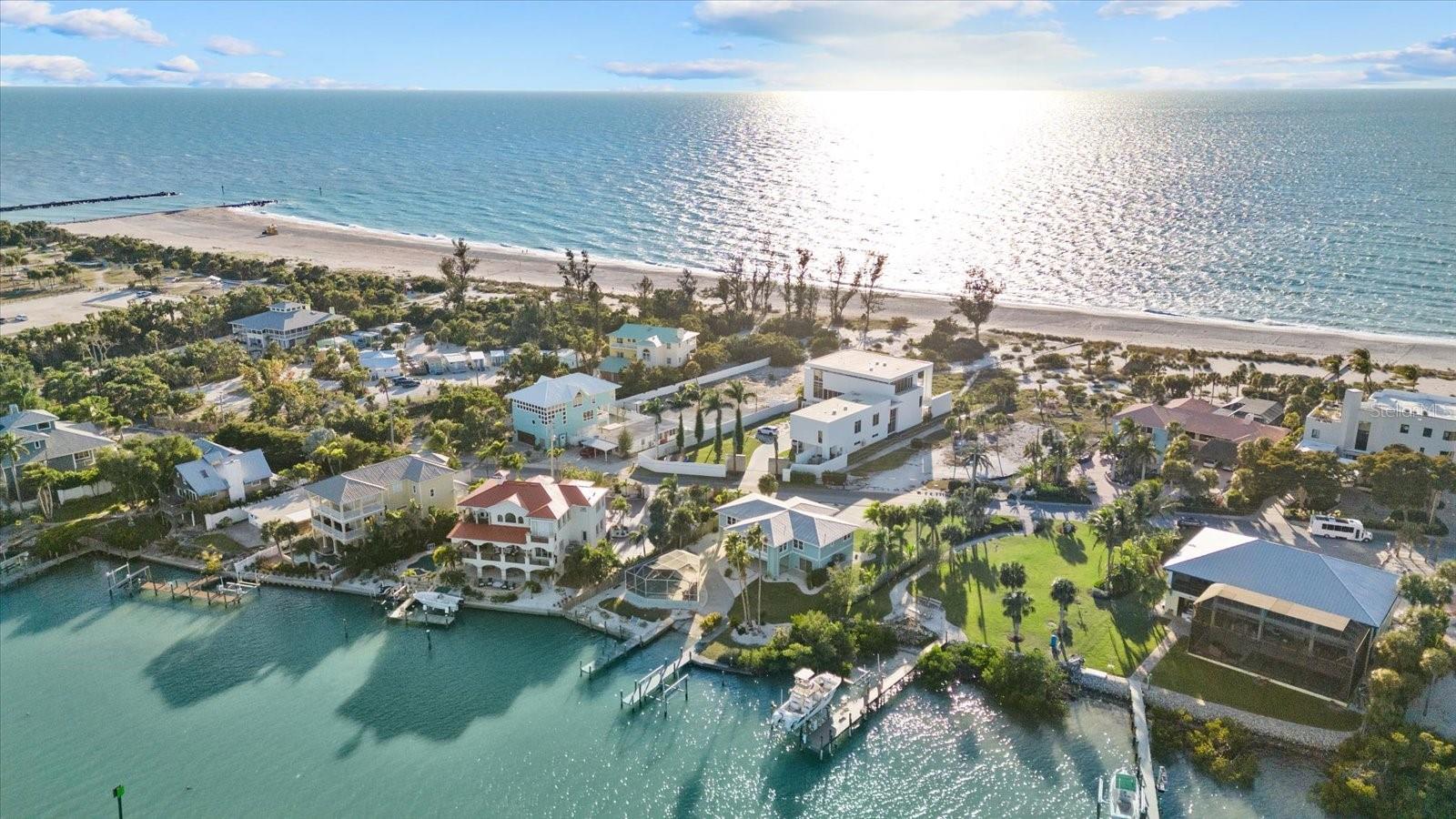 Image 59 of 73 For 611 Casey Key Road