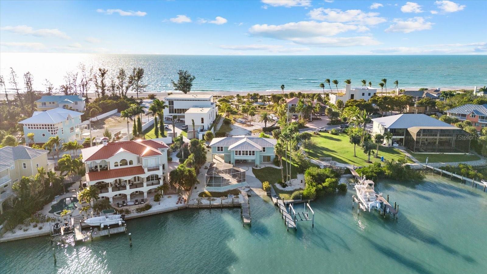 Image 61 of 73 For 611 Casey Key Road