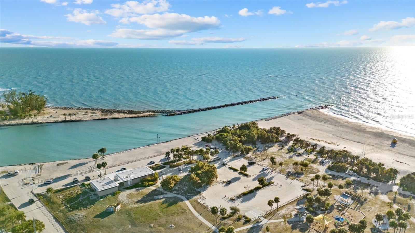 Image 64 of 73 For 611 Casey Key Road