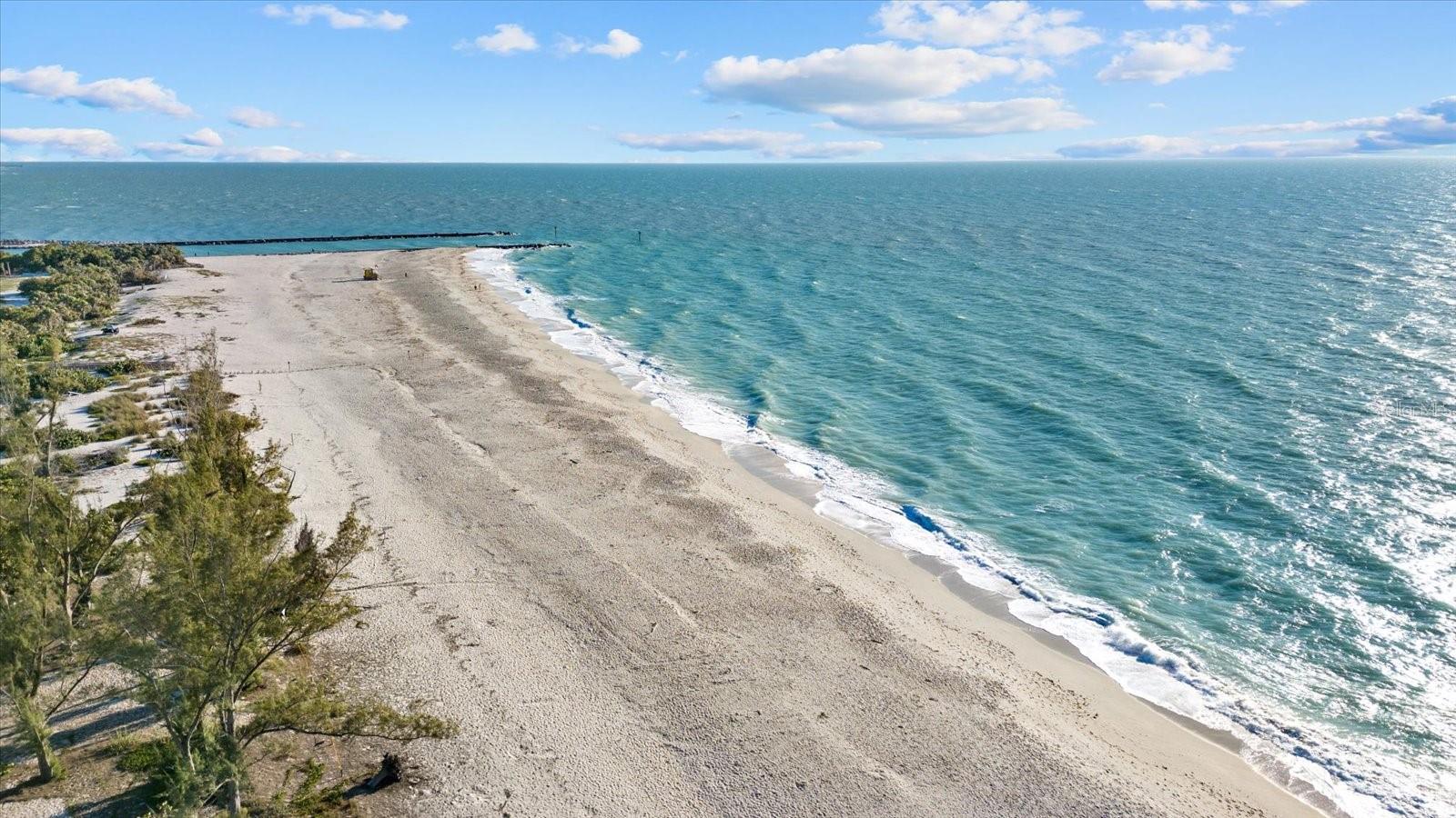 Image 68 of 73 For 611 Casey Key Road