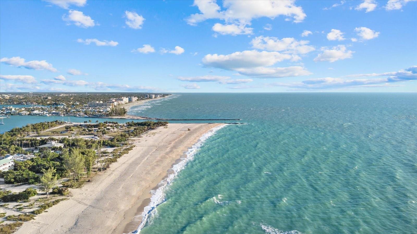 Image 69 of 73 For 611 Casey Key Road