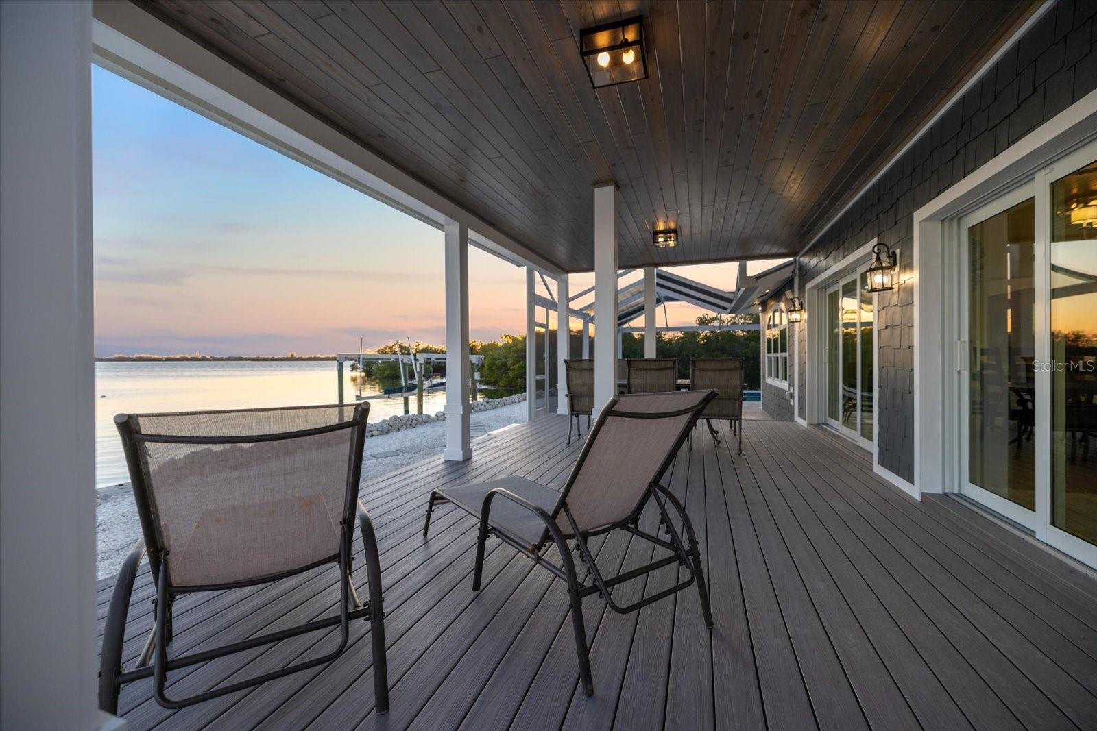 Image 39 of 77 For 949 Suncrest Lane