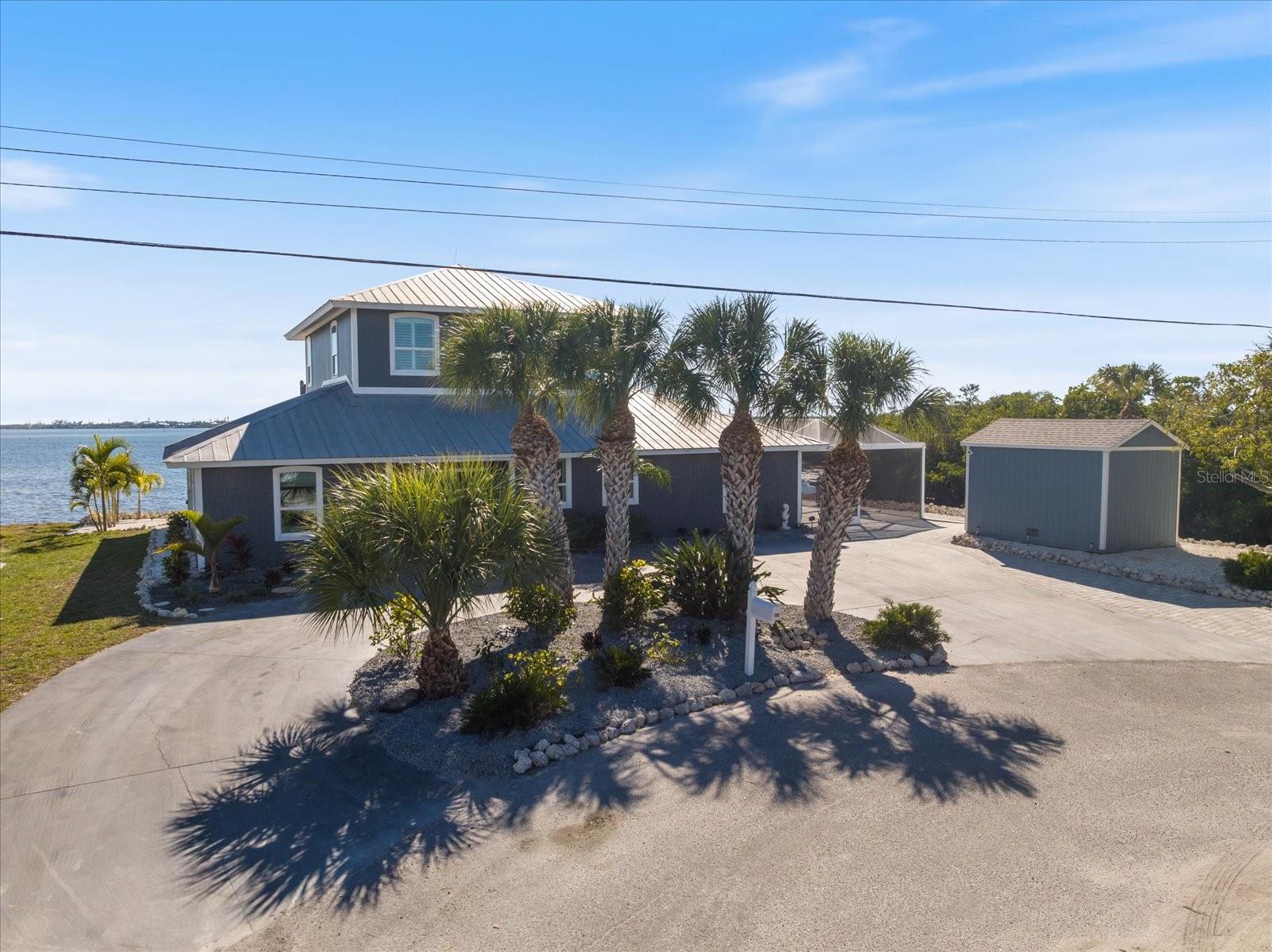 Image 41 of 77 For 949 Suncrest Lane