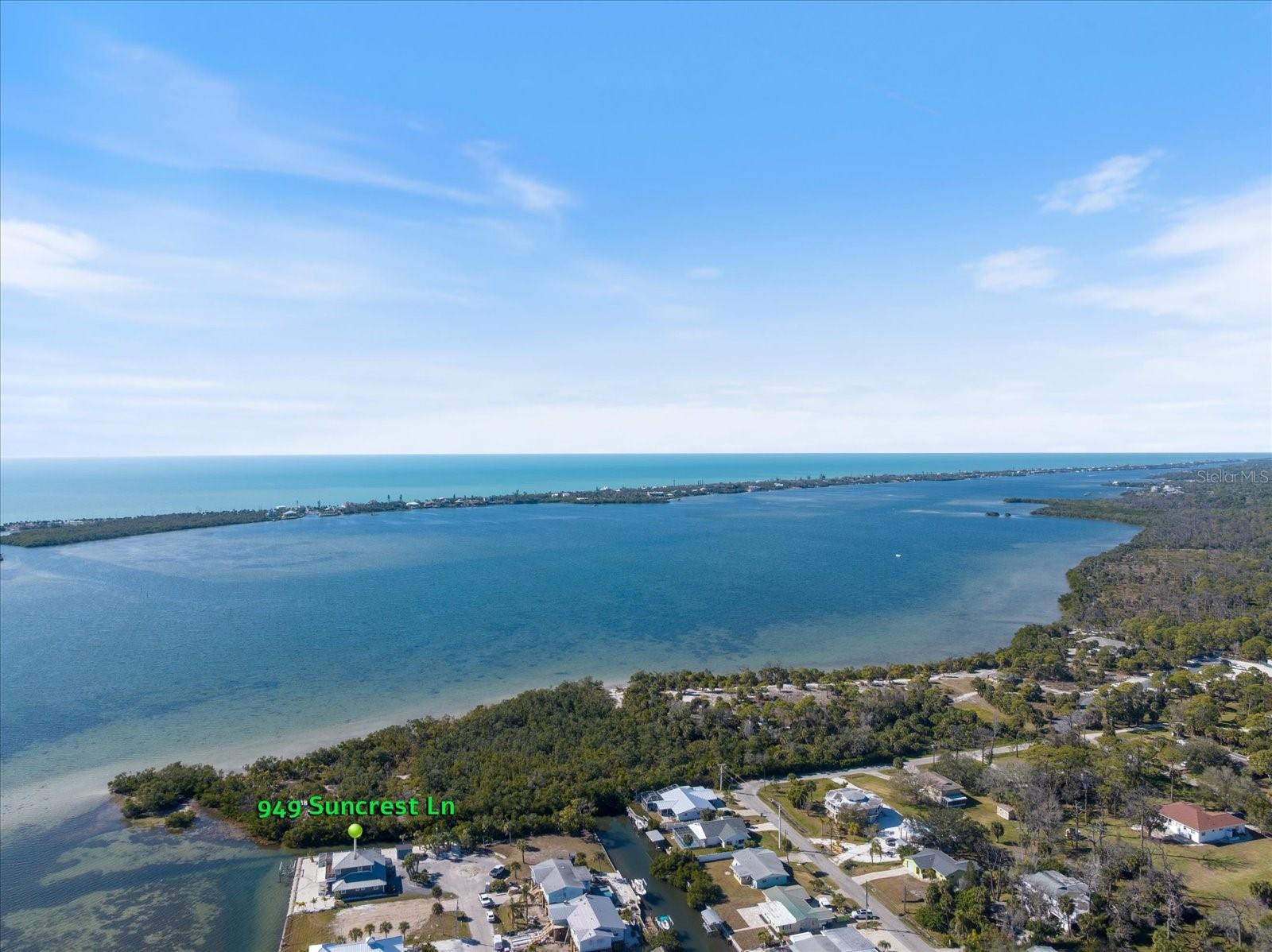 Image 45 of 77 For 949 Suncrest Lane