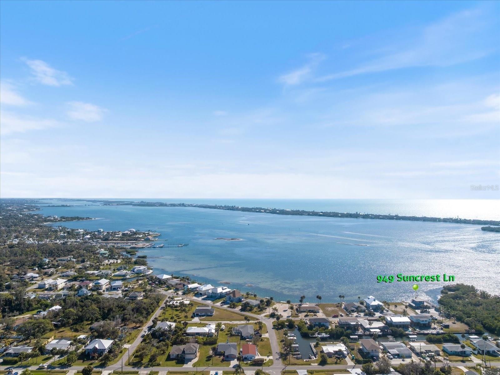 Image 54 of 77 For 949 Suncrest Lane