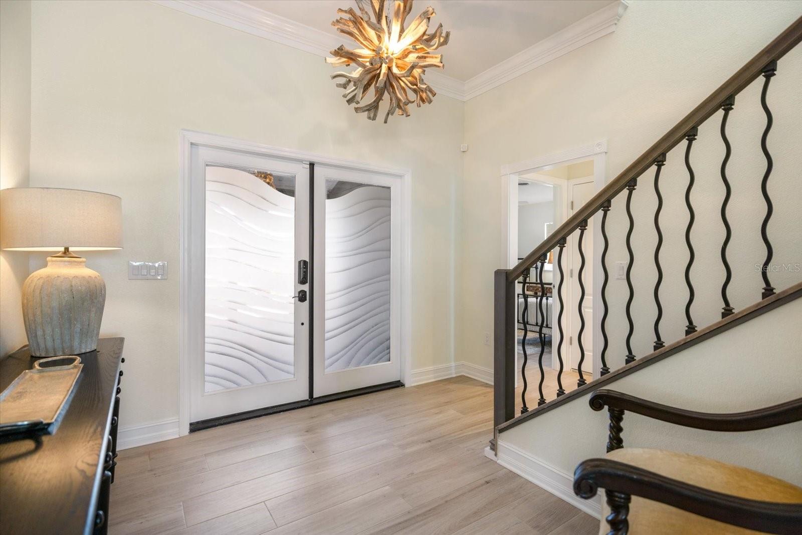 Image 6 of 77 For 949 Suncrest Lane