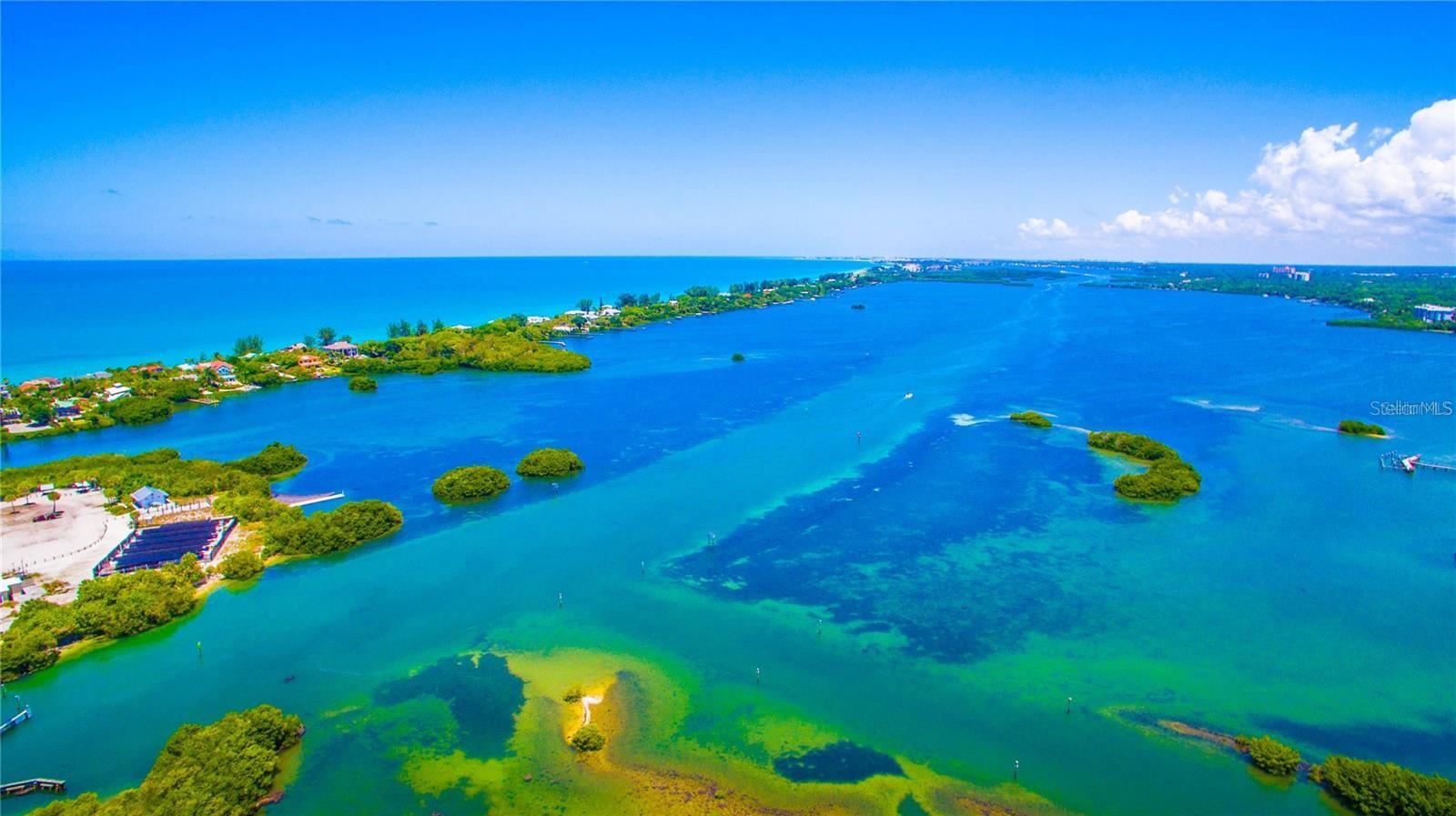 Image 71 of 77 For 949 Suncrest Lane