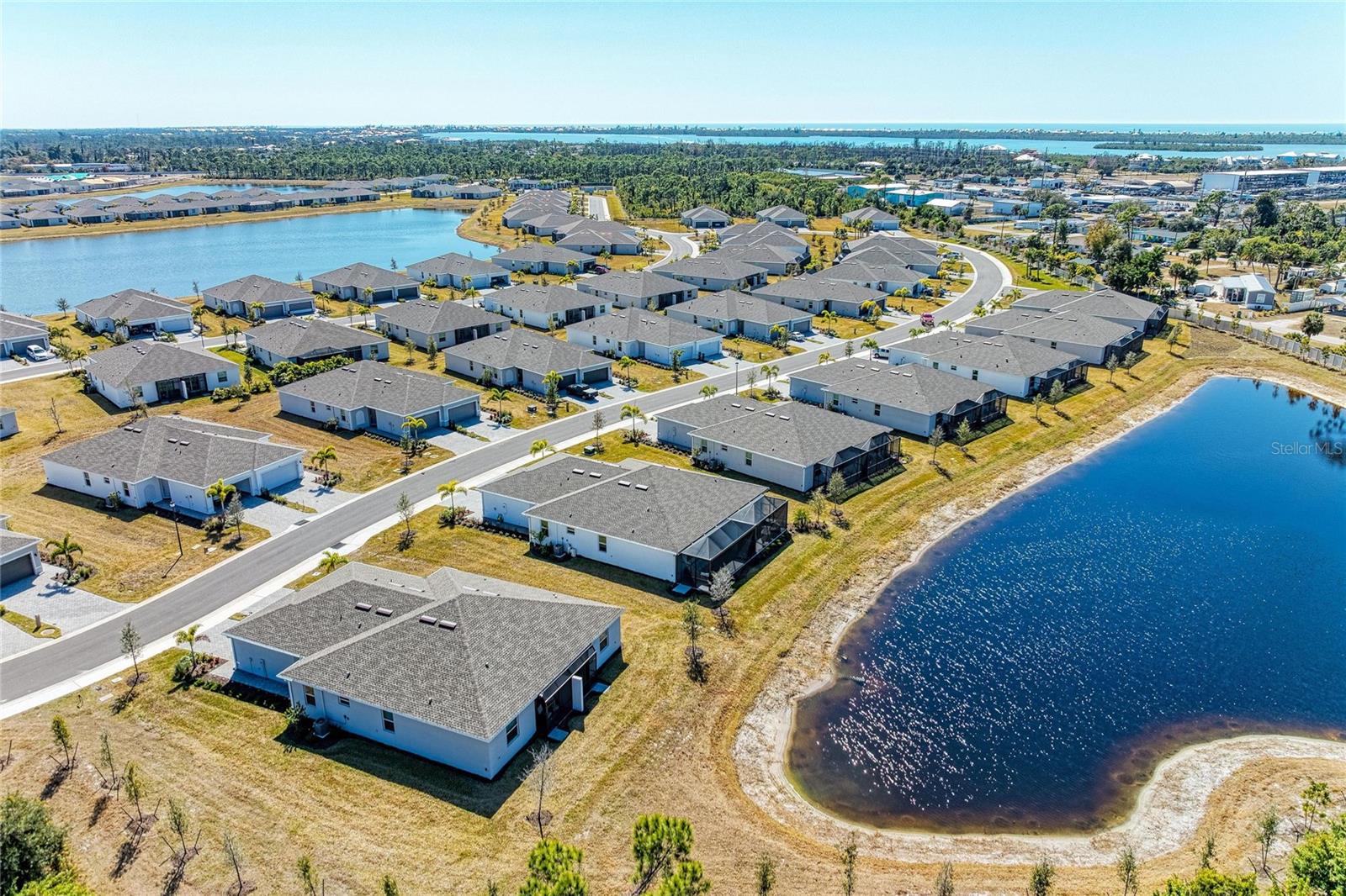 Image 12 of 94 For 8613 Seasalt Loop