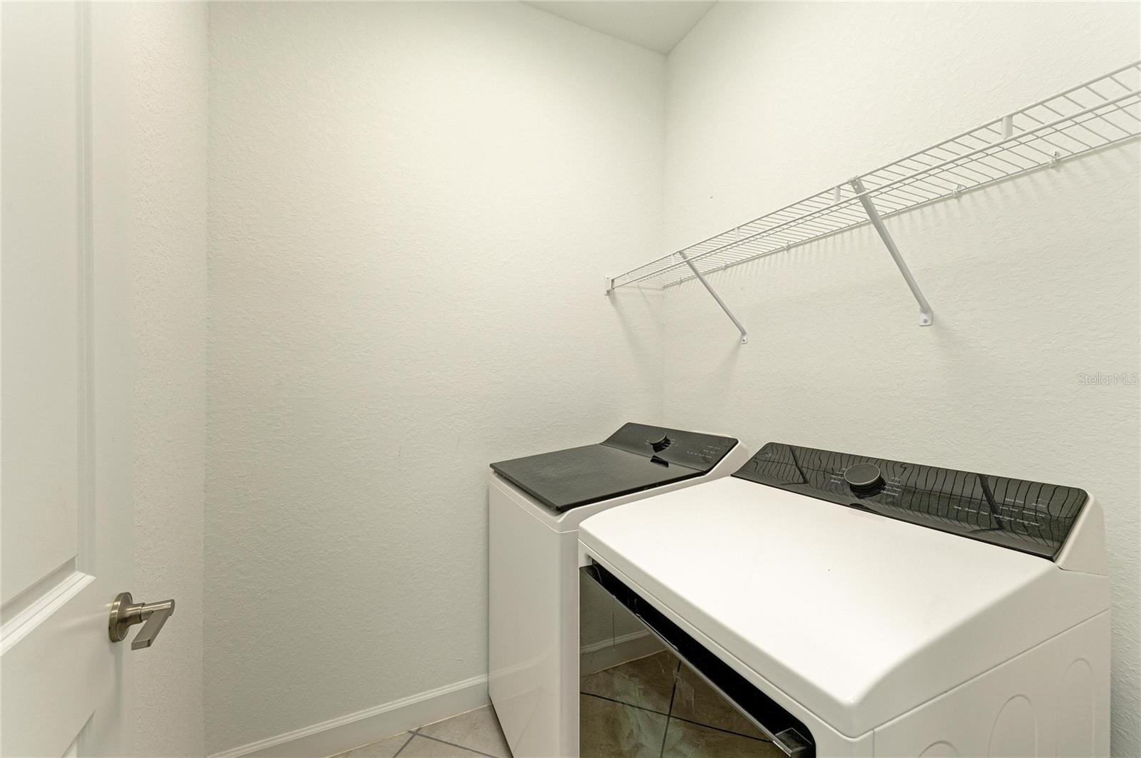 Image 50 of 94 For 8613 Seasalt Loop