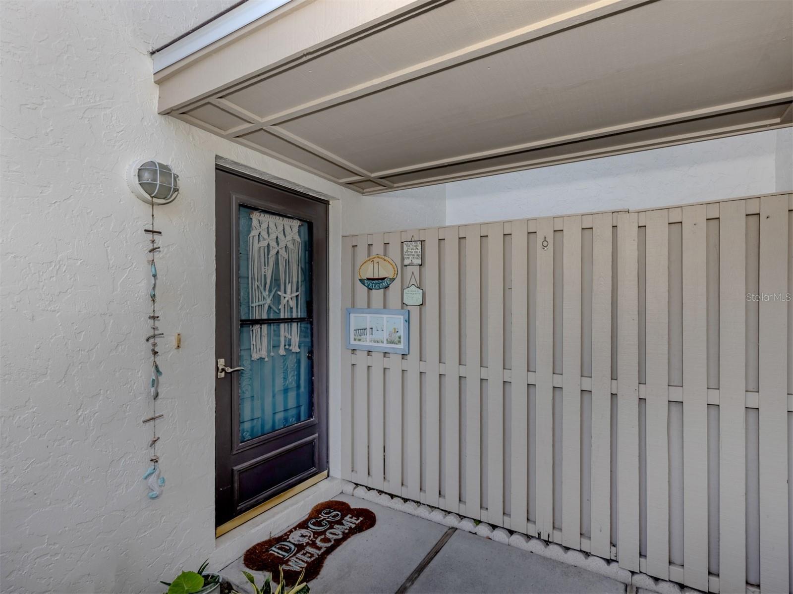 Image 2 of 57 For 1027 Capri Isles Boulevard 20