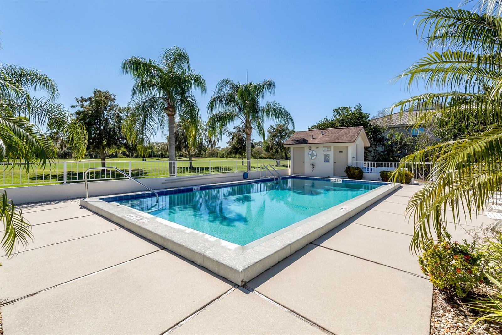 Image 29 of 57 For 1027 Capri Isles Boulevard 20