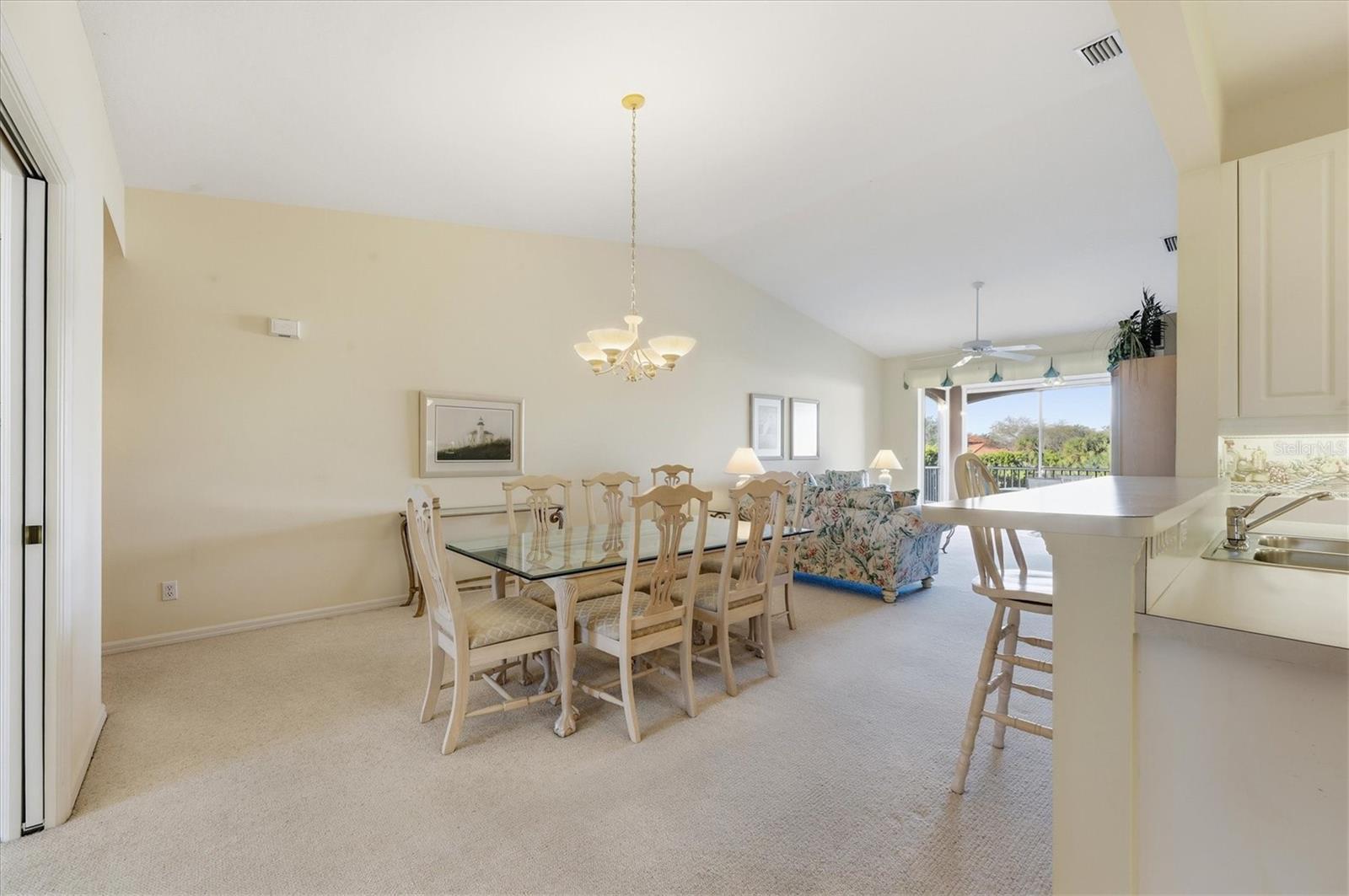 Image 10 of 63 For 404 Gondola Park Drive 404